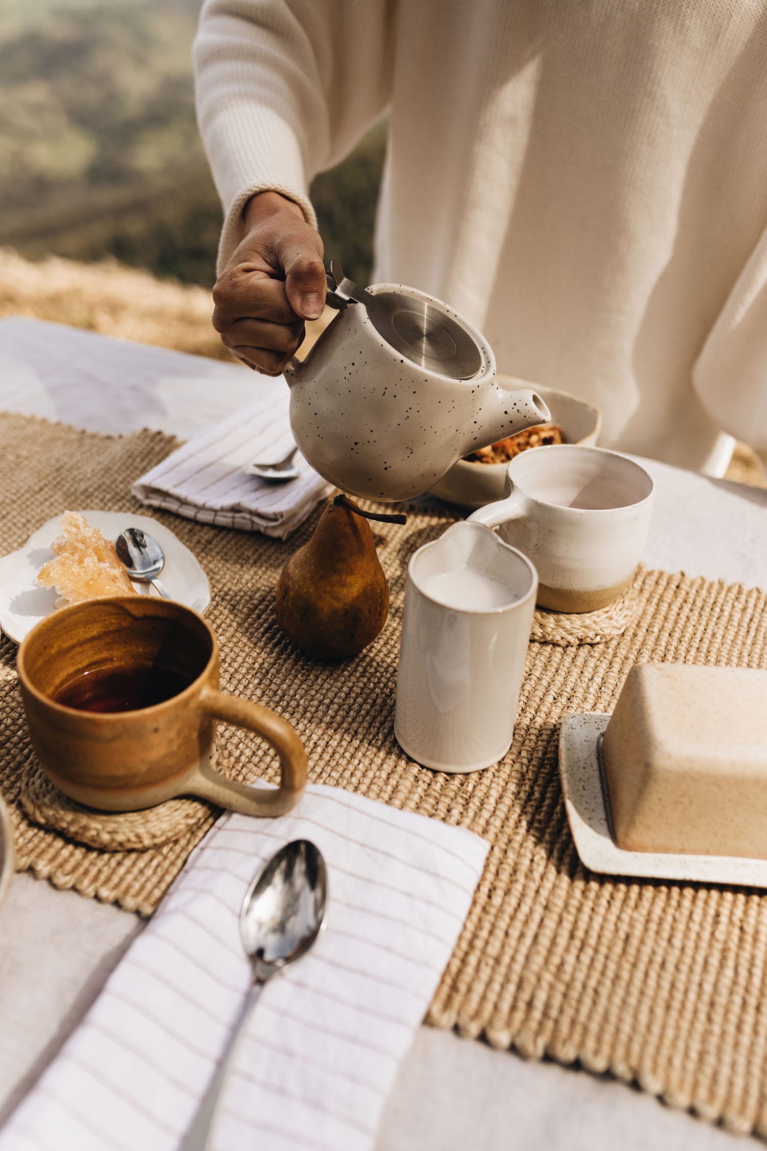 The Dharma Door Tableware Malu Jute Table Runner - Natural