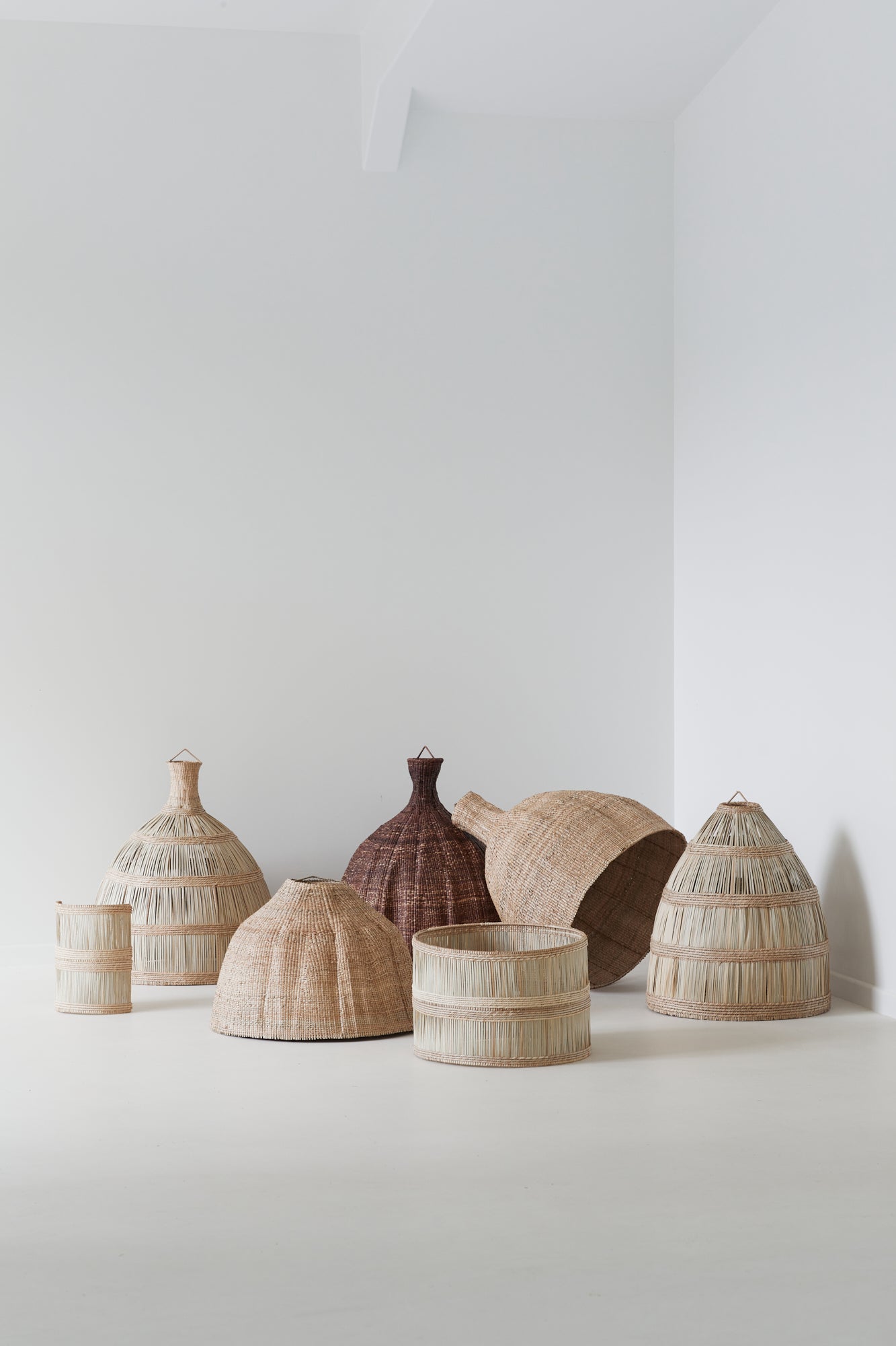 LIGHTING & HOMEWARES