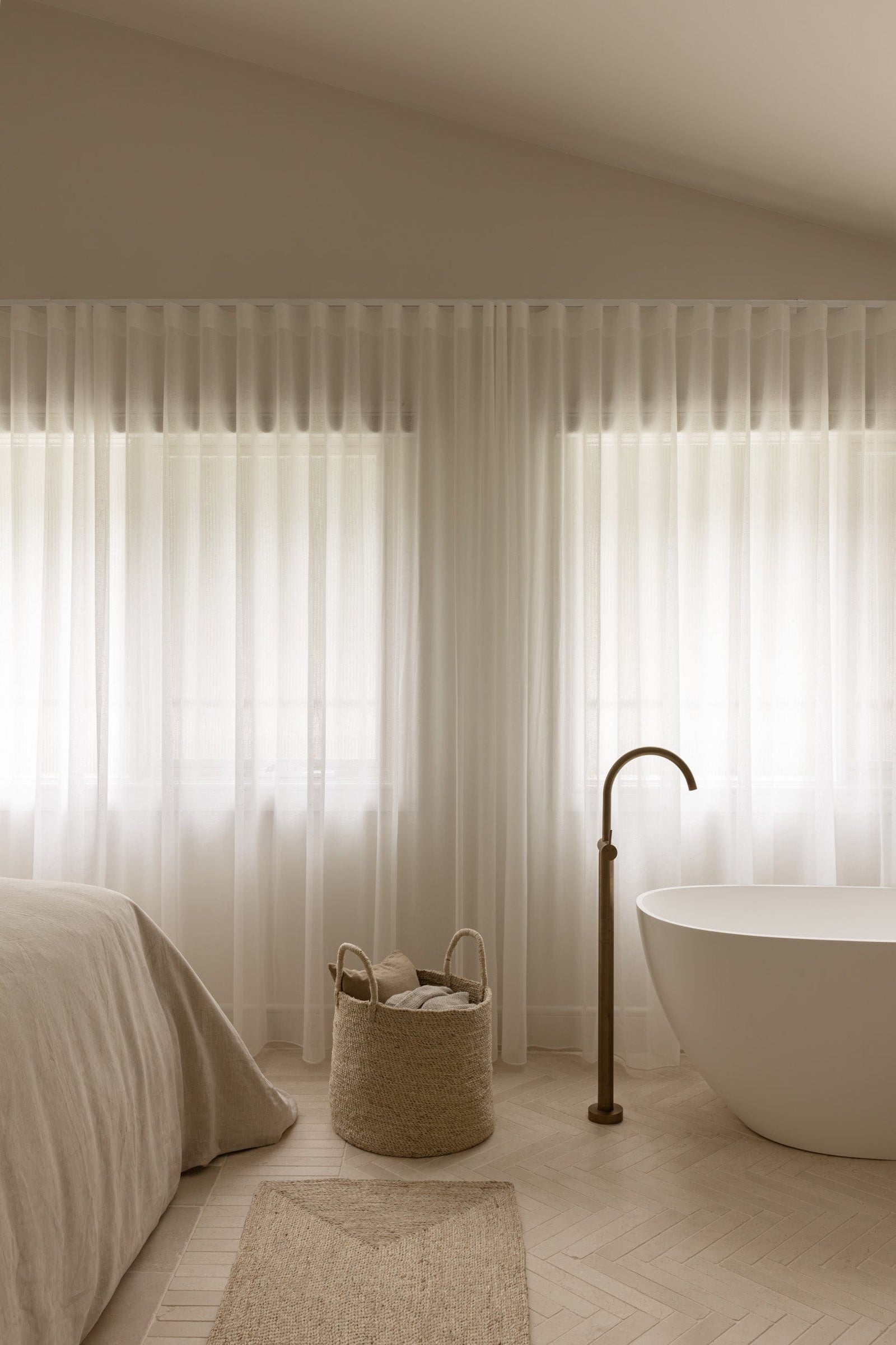 The Dharma Door Baskets and Storage Large Round Jute Basket - Natural Large Round Jute Basket - Natural