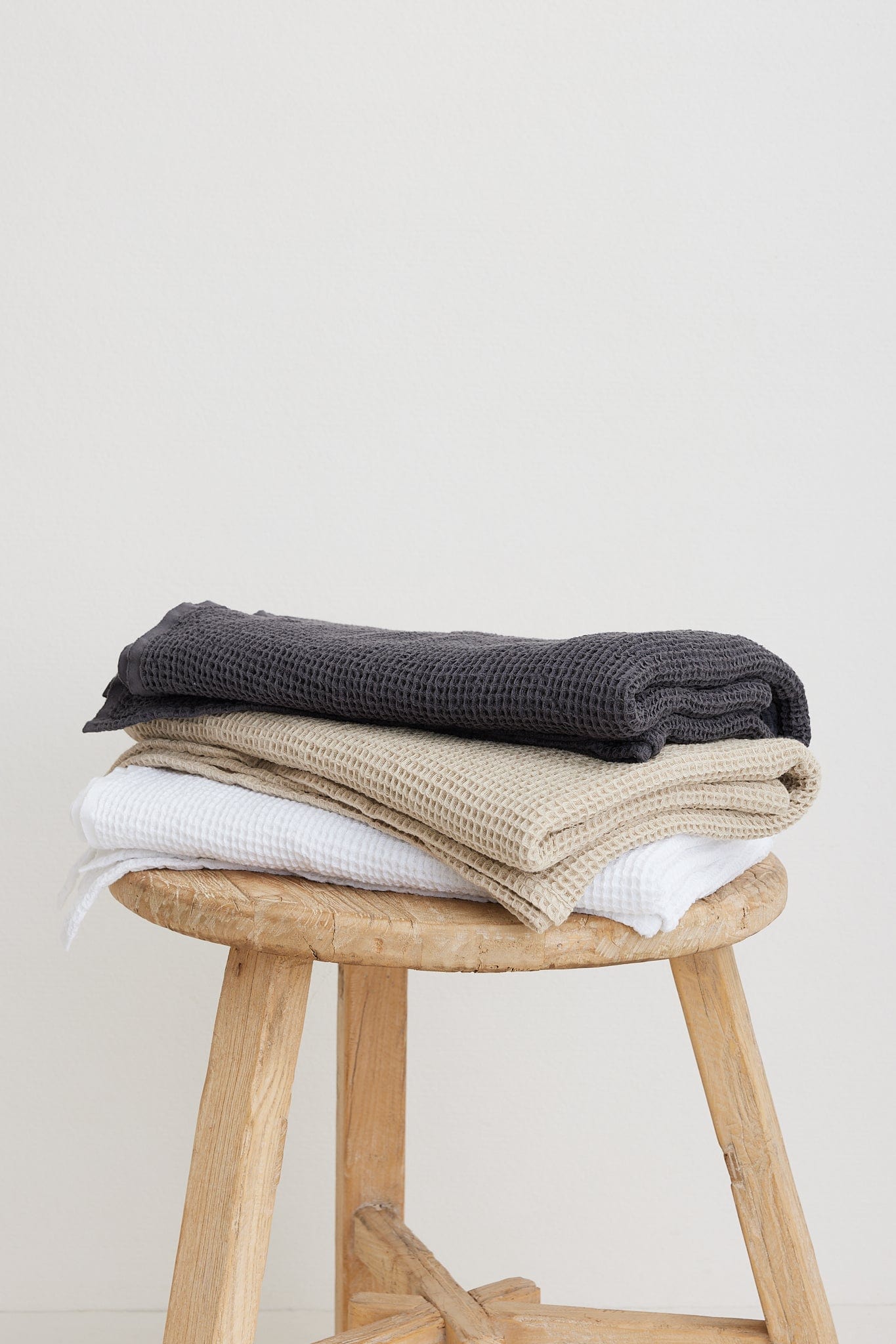 The Dharma Door Organic Cotton Towels Handwoven Bath Sheet - Oatmeal