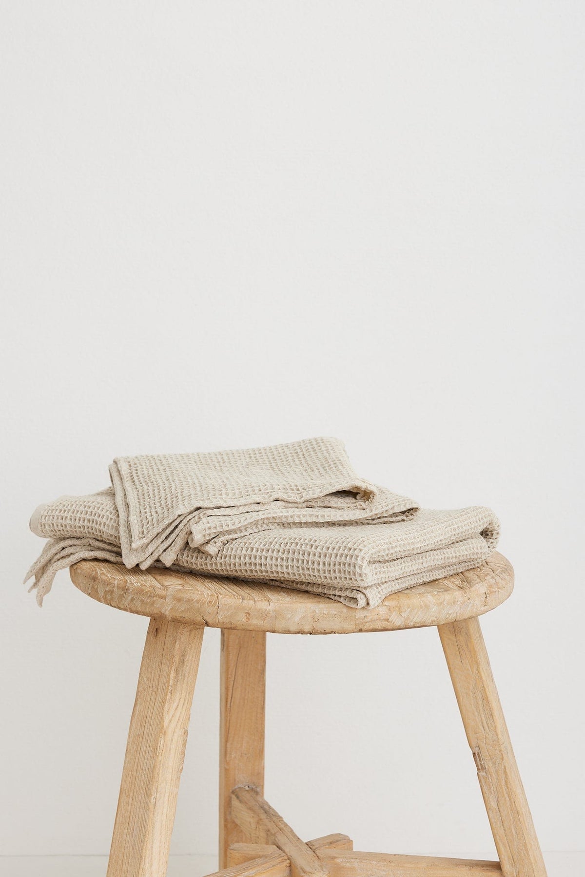 The Dharma Door Organic Cotton Towels Handwoven Bath Sheet - Oatmeal