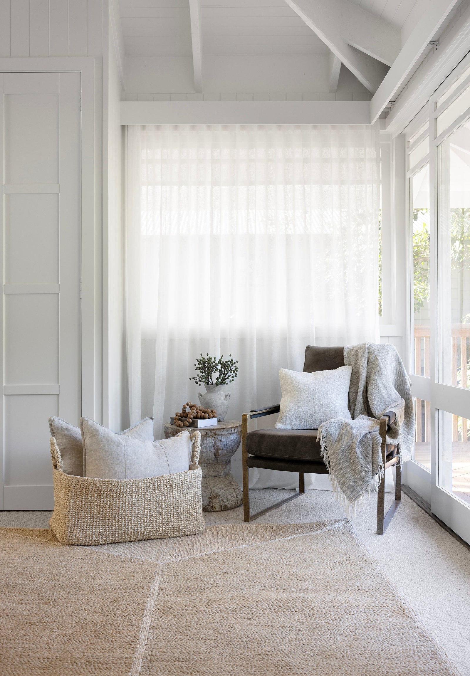 The Dharma Door Rugs and Runners Amada Jute Rug Amada Jute Rug - 300 x 200cm