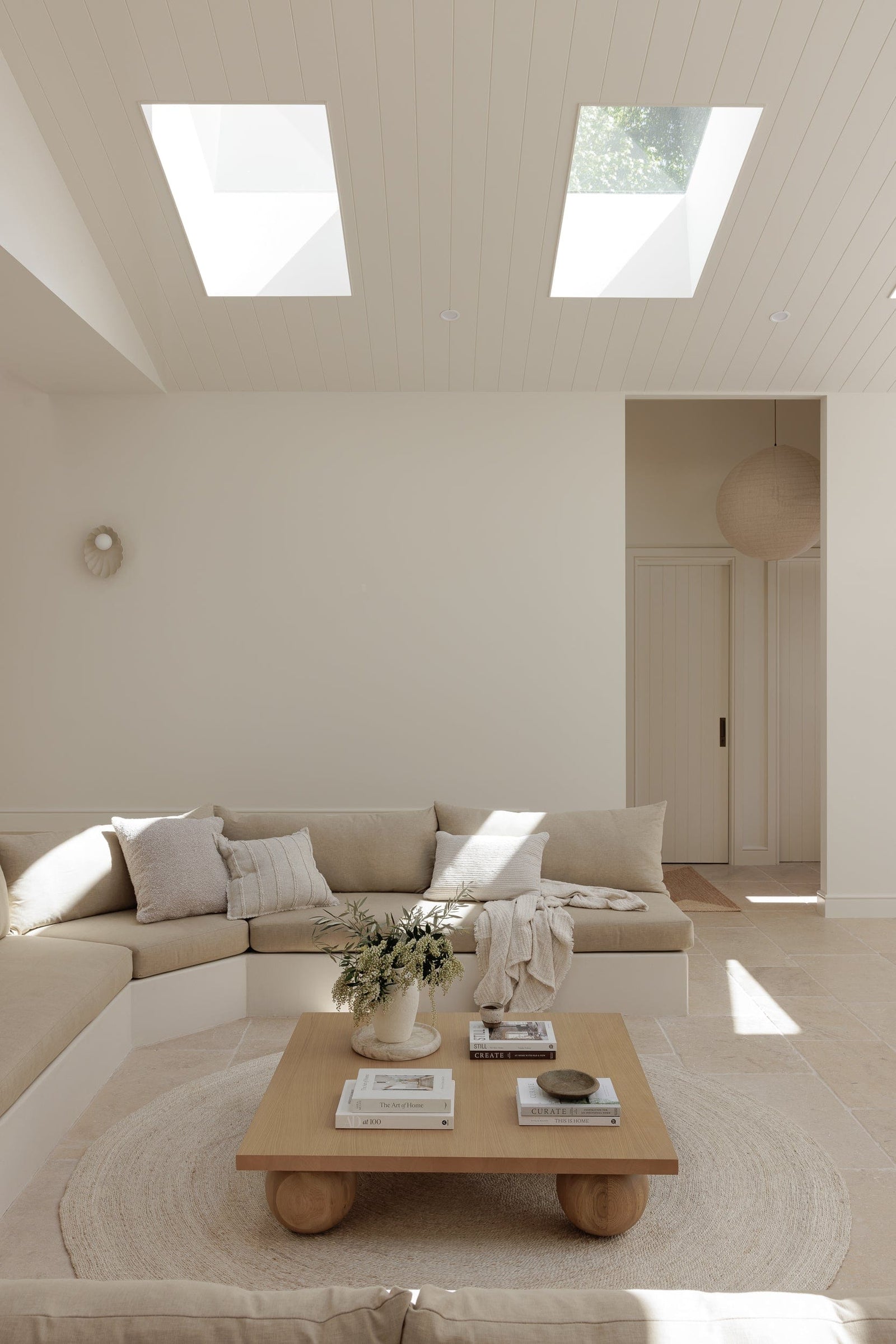 The Dharma Door Rugs and Runners Shahi Round Jute Rug - Large