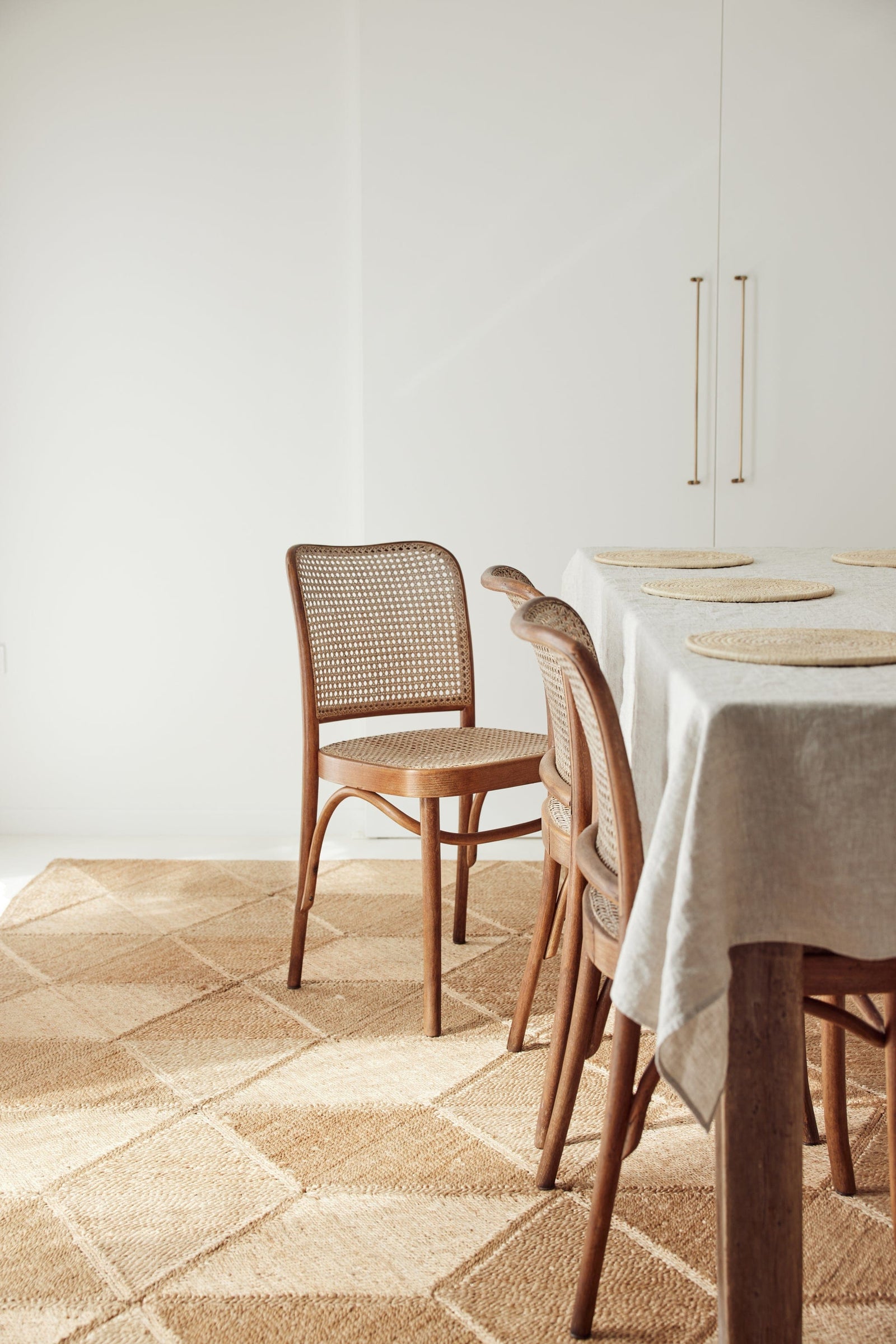 The Dharma Door Rugs and Runners Sunda Jute Rug - 318 x 200cm Sunda Jute Rug - Natural - 318 x 200