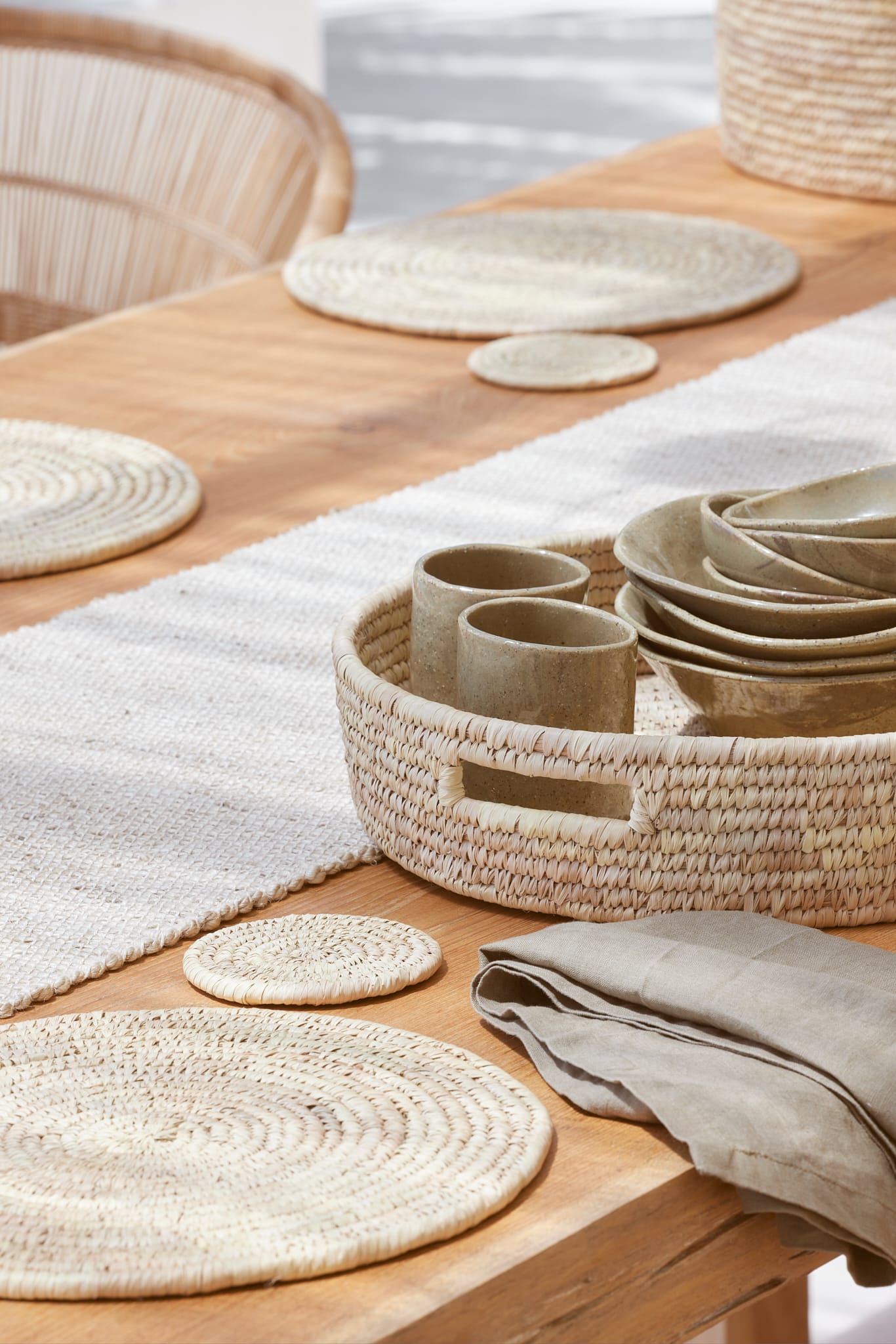 The Dharma Door Tableware Malu Jute Table Runner - Bone