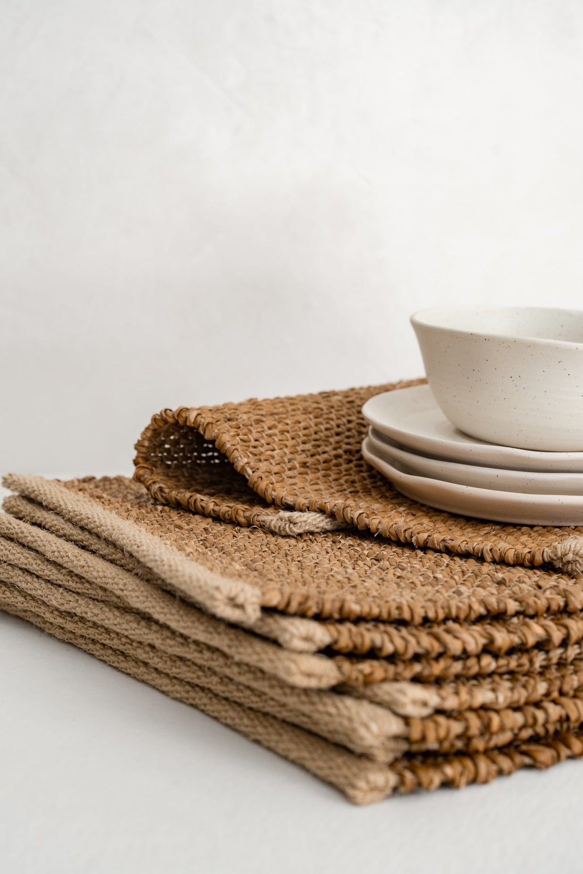 The Dharma Door Tableware Saguna Seagrass Placemats x 8