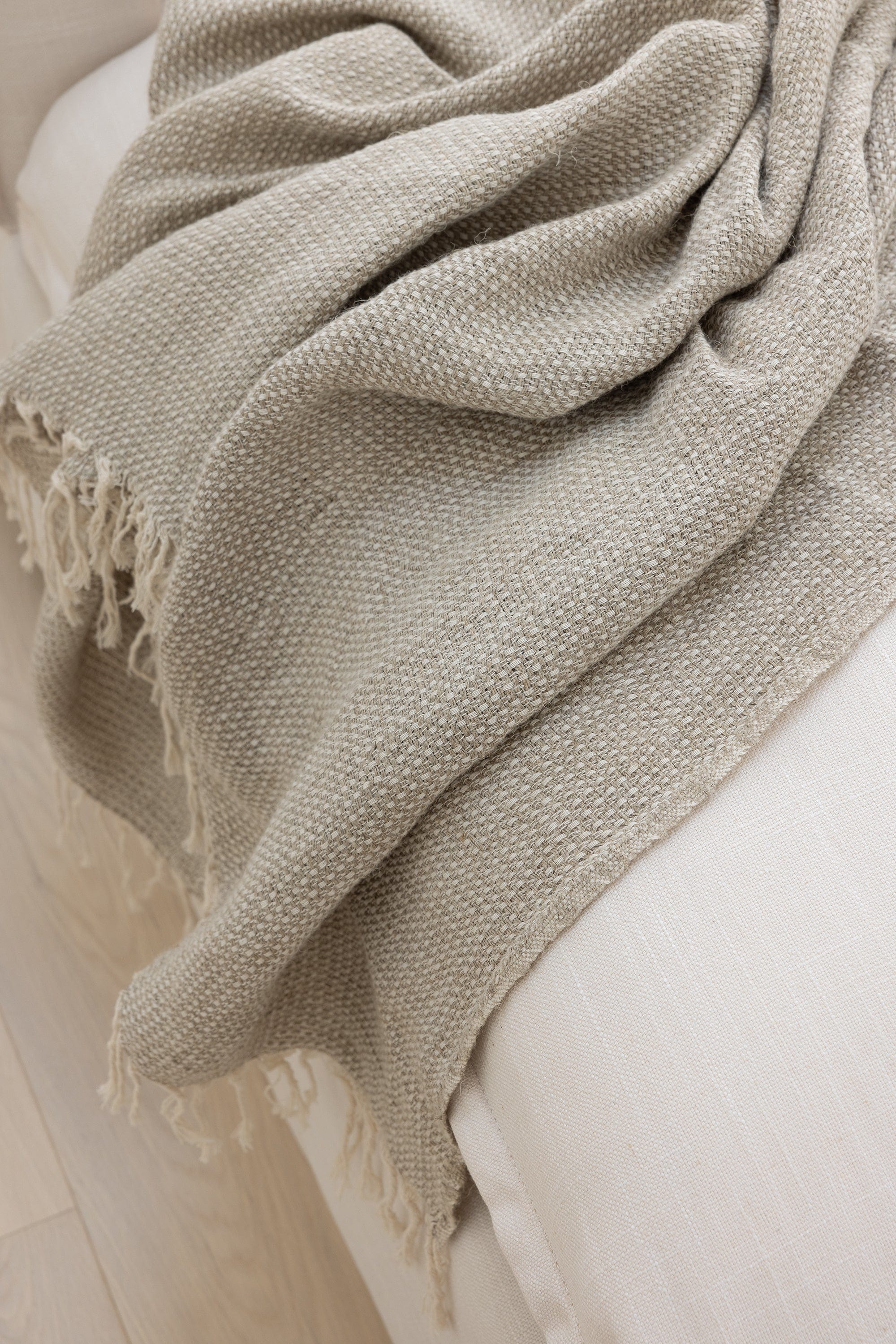 The Dharma Door Throw Uma Throw - Natural Linen & White Cotton