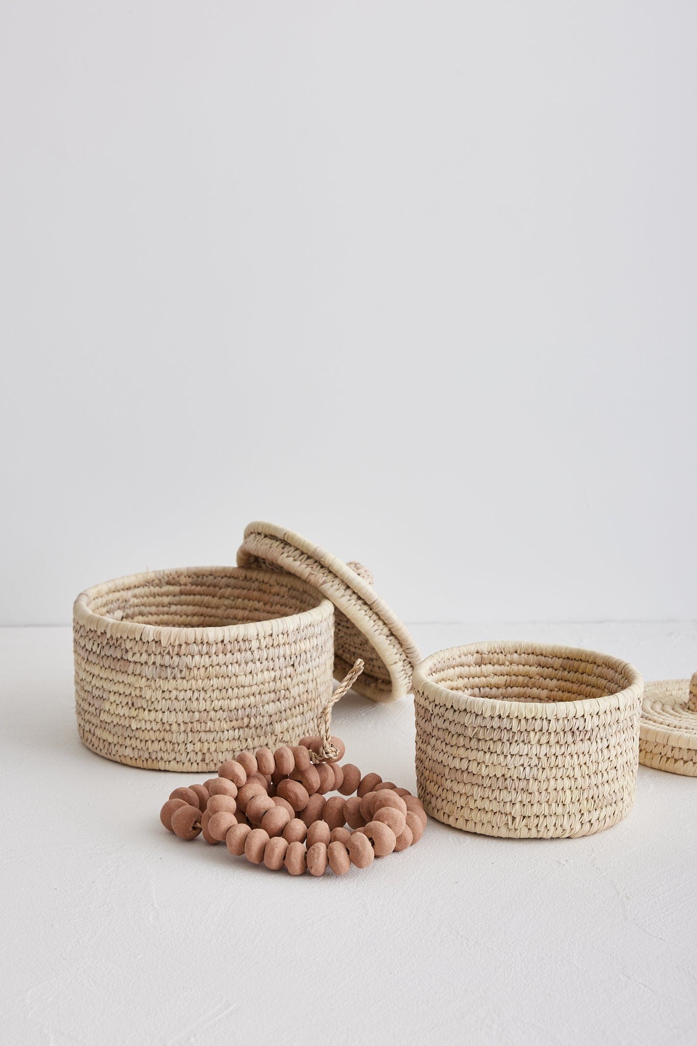 The Dharma Door Basket Buna Basket with lid - medium Buna Basket with lid - Medium