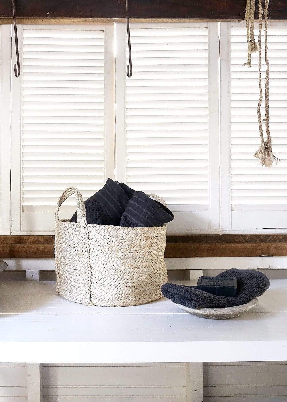 Short Round Jute Basket - Natural